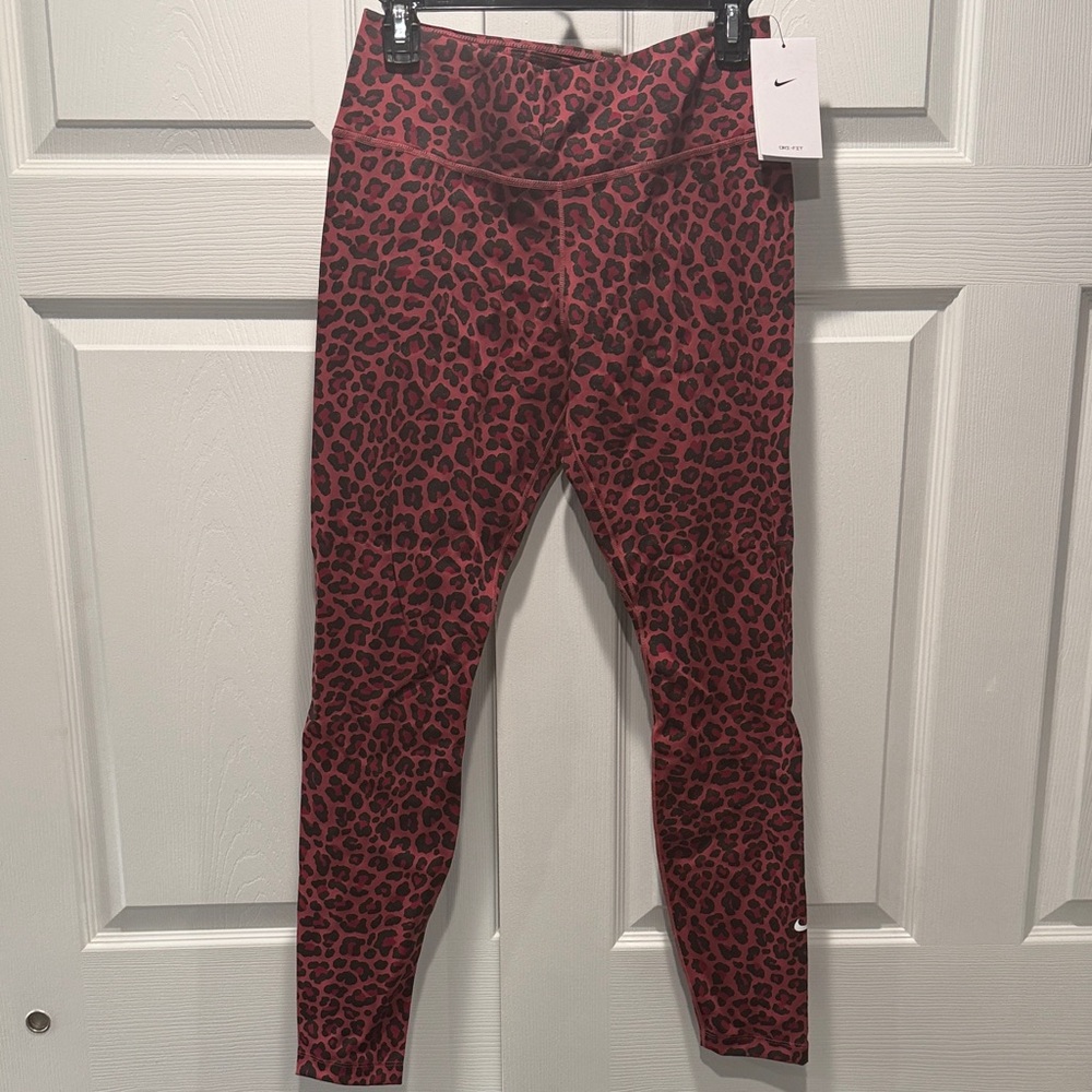 Nike Women’s Red and Black Sparkle Leopard Print Leggings Dry-Fit